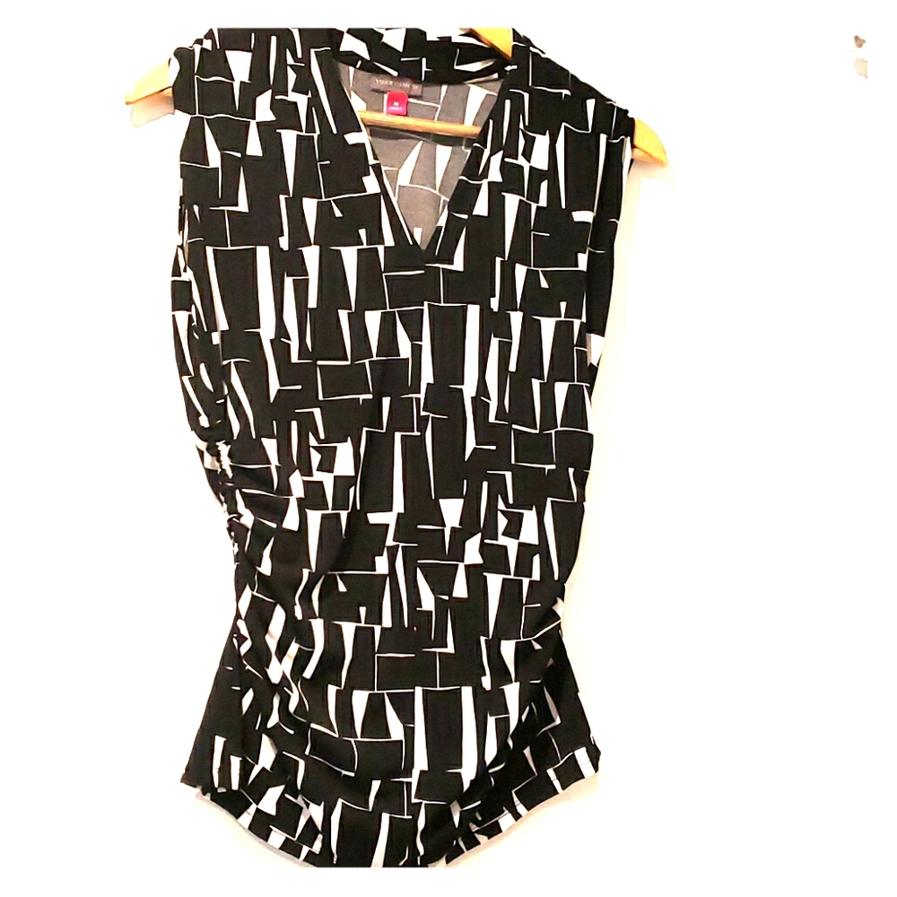 Vince Camuto top